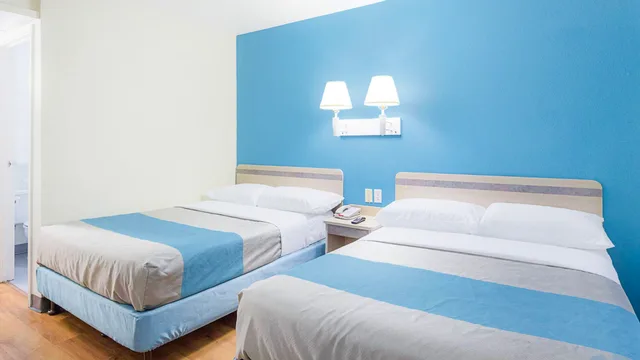 غرفة بسريرين مزدوجين للمدخنين، Motel6 Fredericksburg, VA - North 2/3