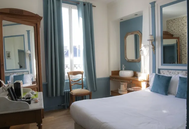 غرفة رومانسية بسريرين منفصلين، Hotel de Charme La Bonne Adresse 4/10