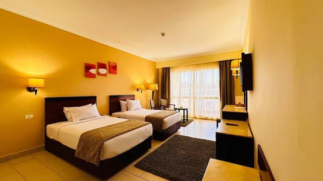 Garden, Classic, Twin Beds، Regency Plaza Aqua Park Spa Resort 9/10