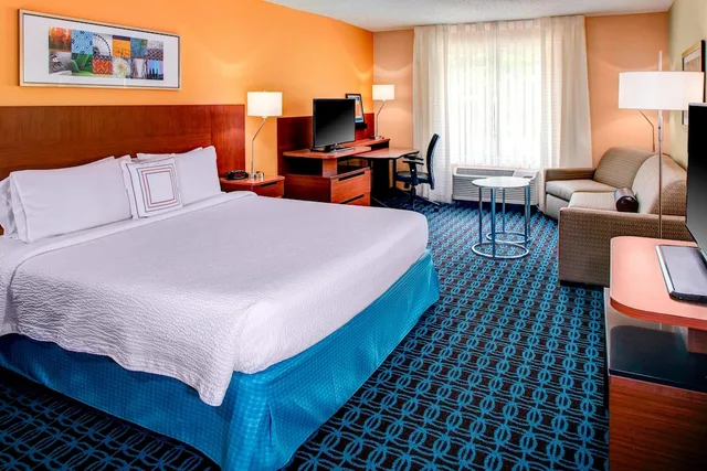 استوديو بسرير كينج مع أريكة، Fairfield Inn Suites Atlanta Alpharetta 1/1