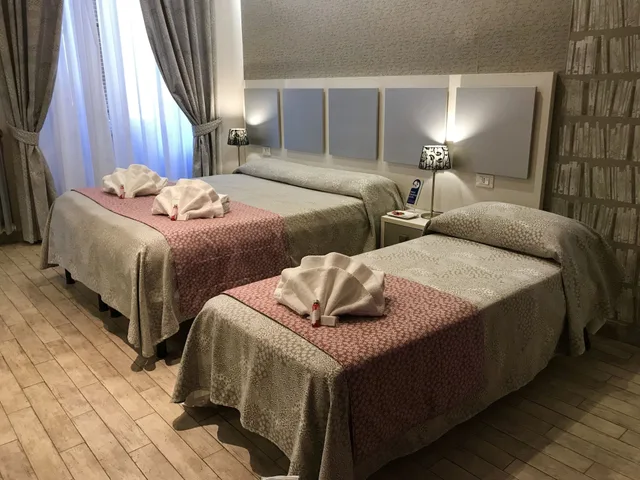 غرفة سوبيريور ثلاثية بسرير مزدوج وسرير فردي بجاكوزي، Five Rooms Rome 4/10