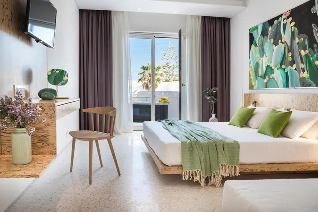 Relax, Suite, Double Bed, Outdoor Jetted Tub، Mykonos Dove Beachfront Hotel 5/10
