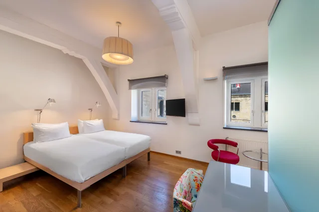 Deluxe, King Bed, Kruisherenhotel Maastricht 2/7