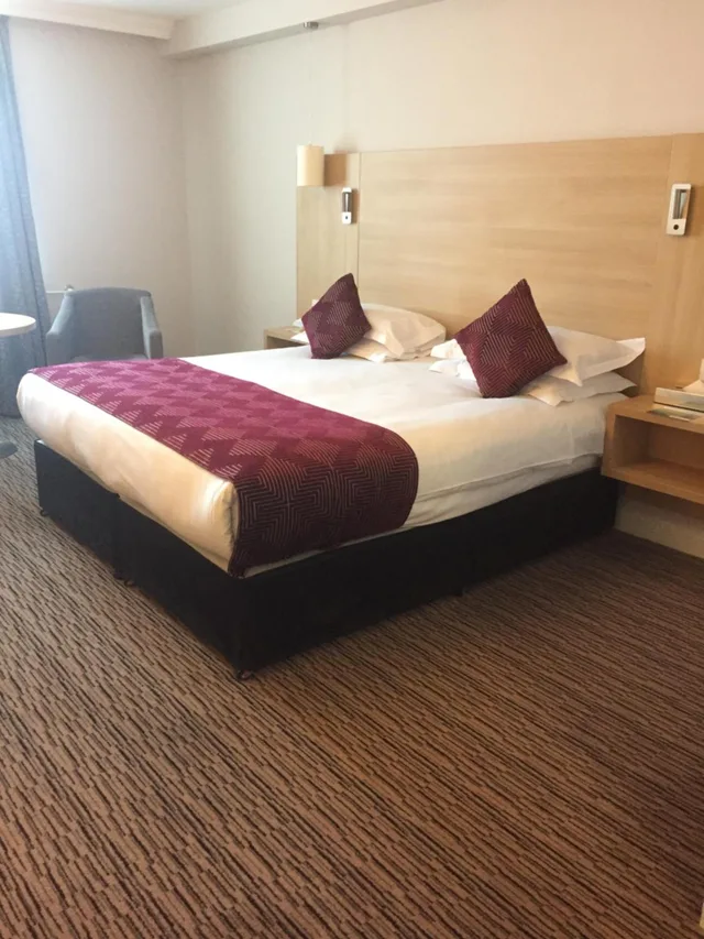 غرفة قياسية ثلاثية، Park Inn by Radisson Shannon Airport 5/9