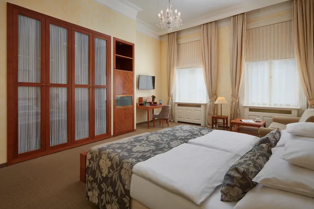 غرفة سوبيريور بسرير مزدوج أو سريرين منفصلين، Ventana Hotel Prague 2/3