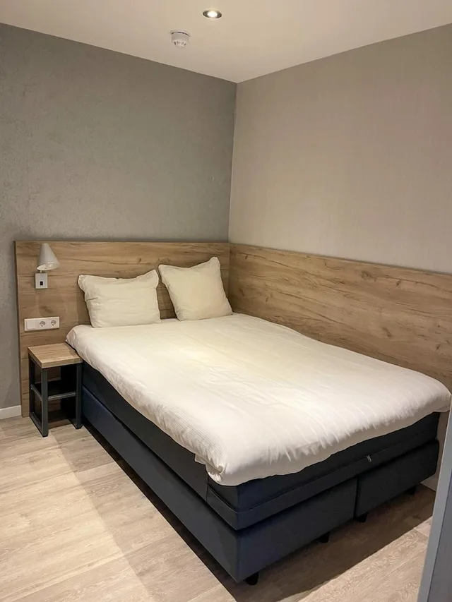 Room, Double Bed, No Window, Small, HOTEL JOY 1/3