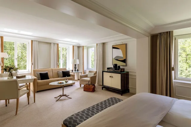 جناح جونيور سوبيريور بسرير كينج، Grand Hotel Kronenhof 6/9