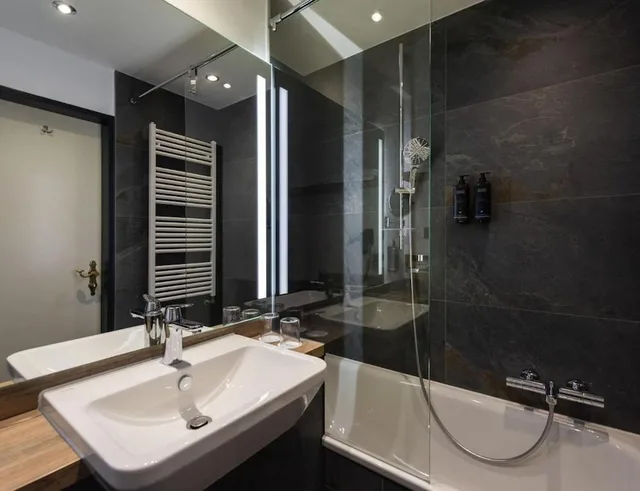 غرفة ديلوكس بسرير مزدوج، Mercure Hotel Garmisch Partenkirchen 3/4