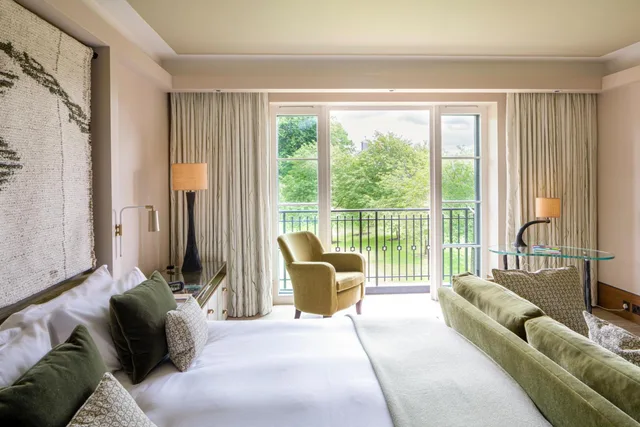 Deluxe, King Bed, with View, West Wing، THE GROVE 1/5