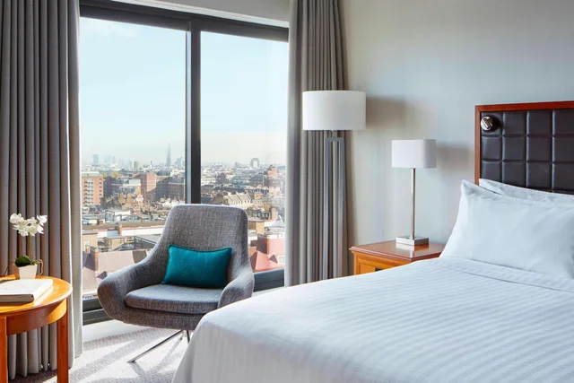 Superior, Executive, King Bed, London Marriott Hotel Marble Arch 4/9