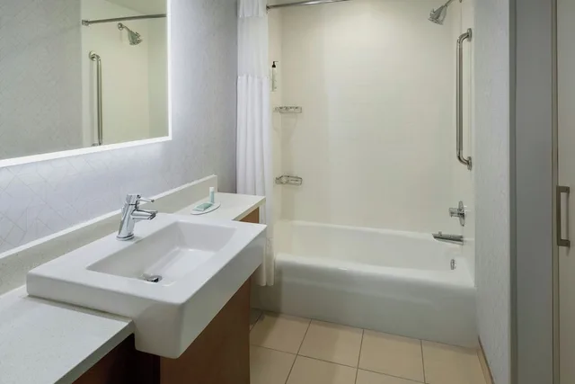 جناح بسريرين كوين مع سرير سحّاب إضافي، SPRINGHILL SUITES MT. LAUREL CHERRY HILL 2/6
