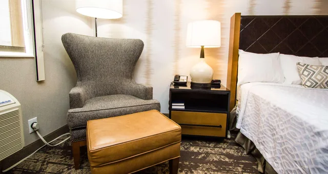 غرفة بسرير كينج، Best Western Holiday Hills 6/8