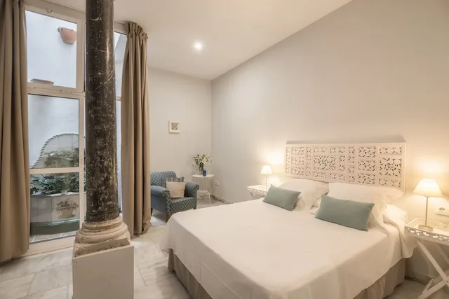 غرفة قياسية بسرير مزدوج في الطابق الأرضي، Casa De Colon Hotel 2/7