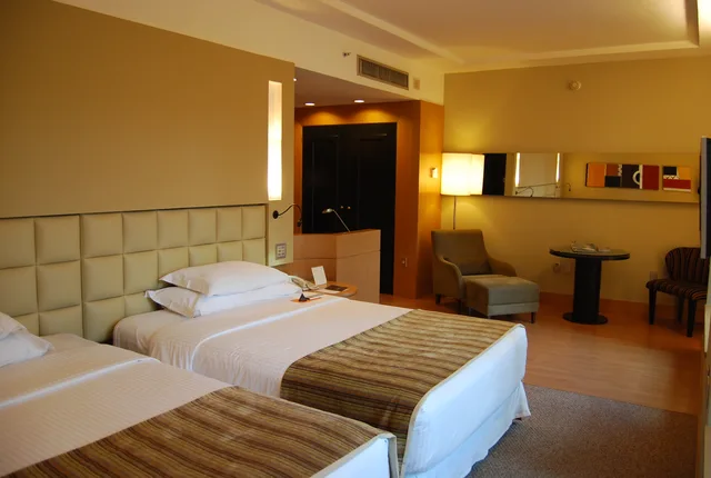 غرفة كلوب بسريرين منفصلين، Sheraton Sao Paulo Wtc Hotel 3/7