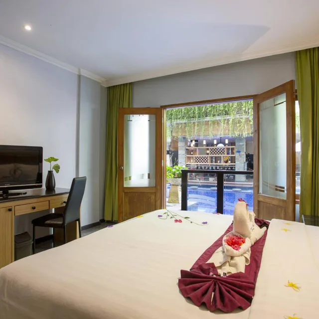 Deluxe, Double or Twin Bed, Pool Access، Famous Hotel Kuta (ex Permata Kuta Hotel by Prasanthi) 9/10