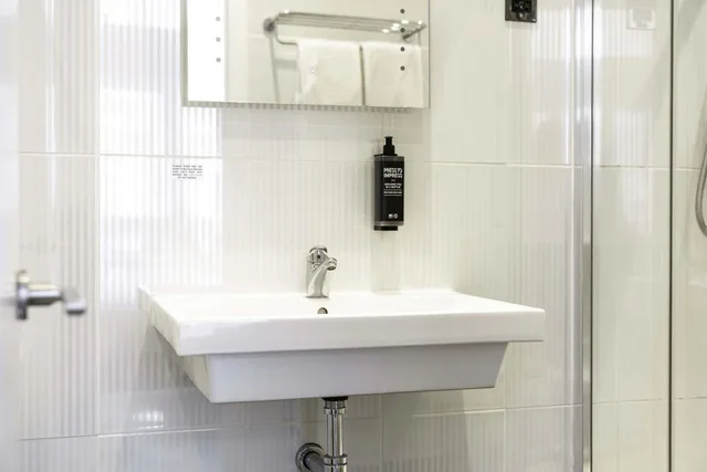 غرفة سوبيريور رباعية، Heeton Concept Hotel - Kensington London 5/7