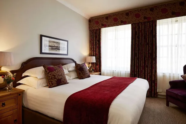 غرفة عائلية قياسية بسرير مزدوج، Macdonald New Blossoms Hotel 1/4