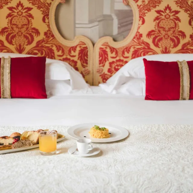 غرفة ديلوكس بسرير مزدوج أو سريرين منفصلين بشرفة، Grand Hotel Continental Starhotels 6/9