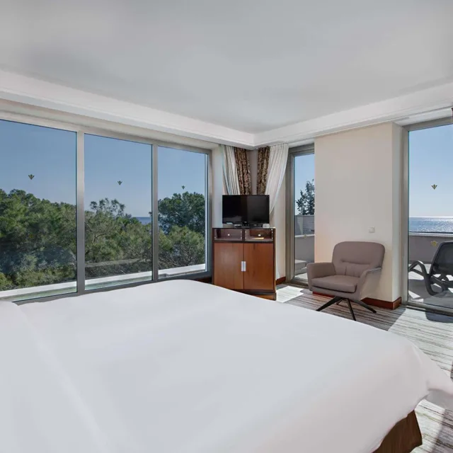 جناح بسرير كينج بجاكوزي، Rixos Sungate Hotel 3/9