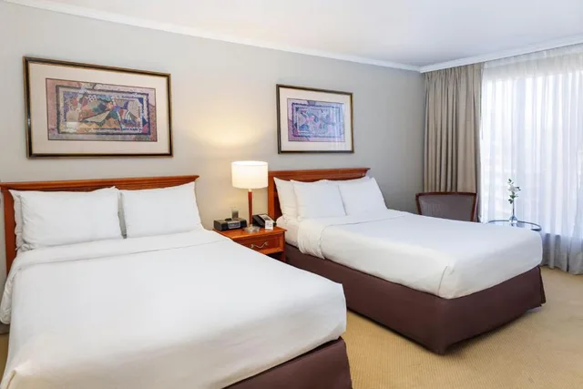 غرفة كلاسيكية بسرير كوين، Le Meridien Santiago 1/1