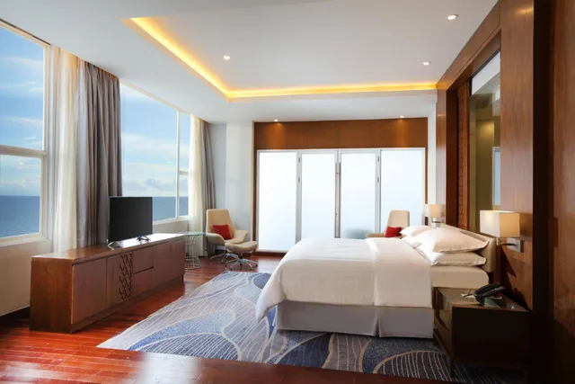 جناح رئاسي بسرير كينج، FOUR POINTS BY SHERATON MANADO 5/9