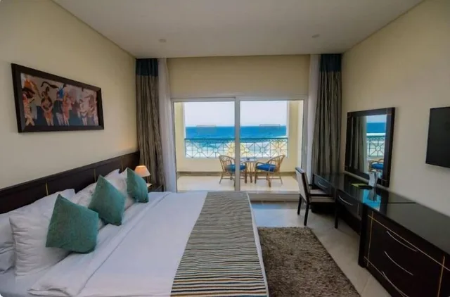 Deluxe, Double Bed, Beach View, Concorde Moreen Beach Resort & Spa - All Inclusive 1/4