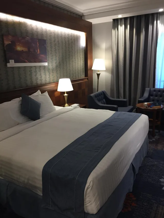 غرفة بسرير مزدوج أو سريرين منفصلين لذوي الإعاقة، فندق مادن(Maden Hotel) 1/3