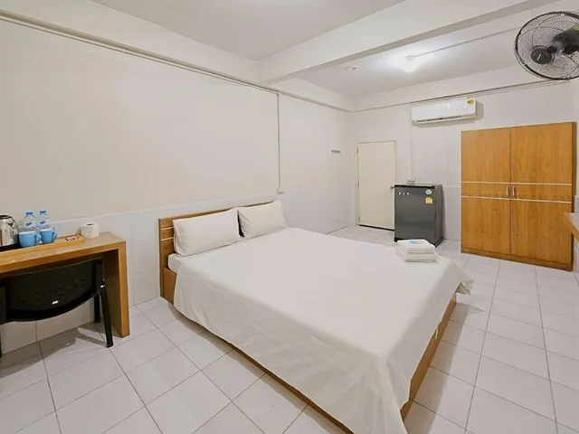 غرفة قياسية بسرير كينج بإطلالة على المدينة، Ze Residence Ram Intra 6/10