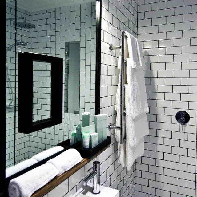Downtown, Studio, Suite، Laneways by Ovolo 4/4