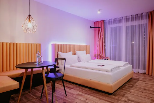 استوديو سوبيريور بسرير كوين، Rioca Vienna Posto 2 1/1