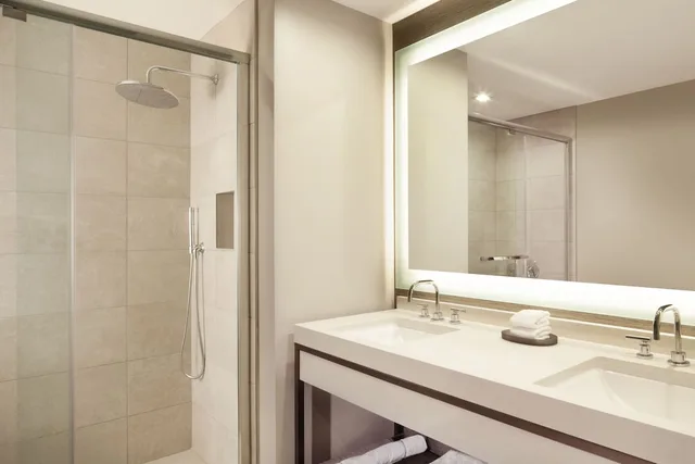 Regency, Suite, King Bed, Sofa، Hyatt Regency Frisco Dallas 3/4