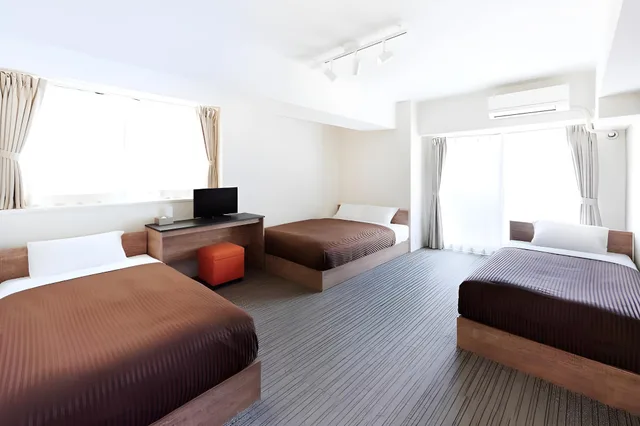 غرفة قياسية بسرير مزدوج، Montan Hakata Hostel 1/1