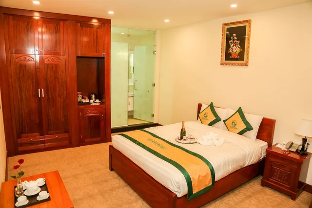 Standard, Double Bed, No Window، Thuy Hoang Nguyen Hotel Resort & Spa 2/3