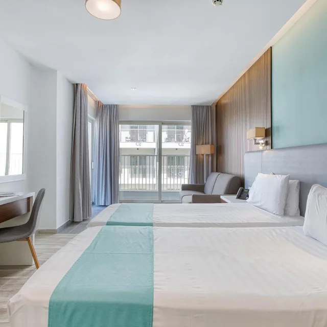 غرفة سوبيريور بسريرين منفصلين، Solana Hotel & Spa 4/10