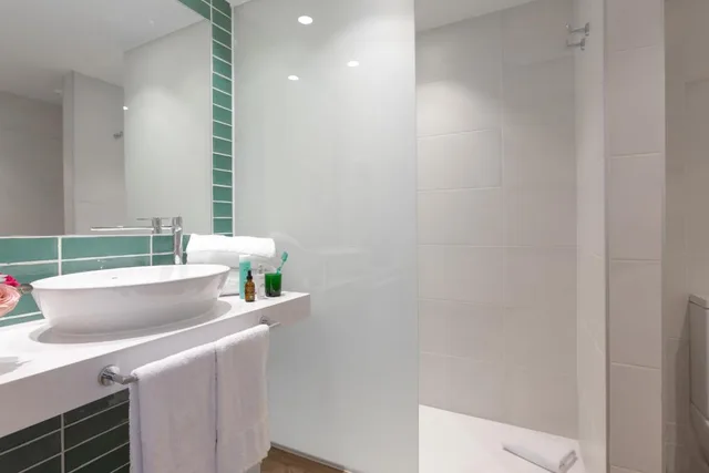 غرفة بسرير مزدوج بإطلالة، Prestige Sant Marc 9/10