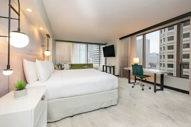غرفة ركنية بسرير كينج، Hotel 1000 Seattle 1/6