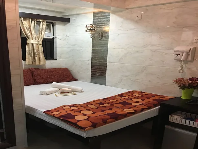 غرفة قياسية بسرير مزدوج، Rich Hotel 4/7