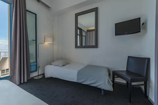 غرفة ثلاثية بشرفة، Belambra Clubs Le Grand Hotel de la Mer 5/10