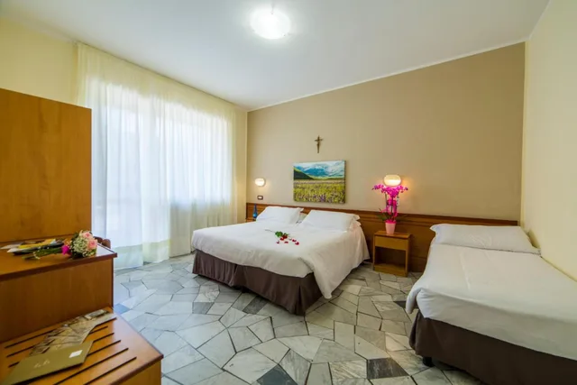 غرفة قياسية ثلاثية، Hotel Delle Rose 3/10