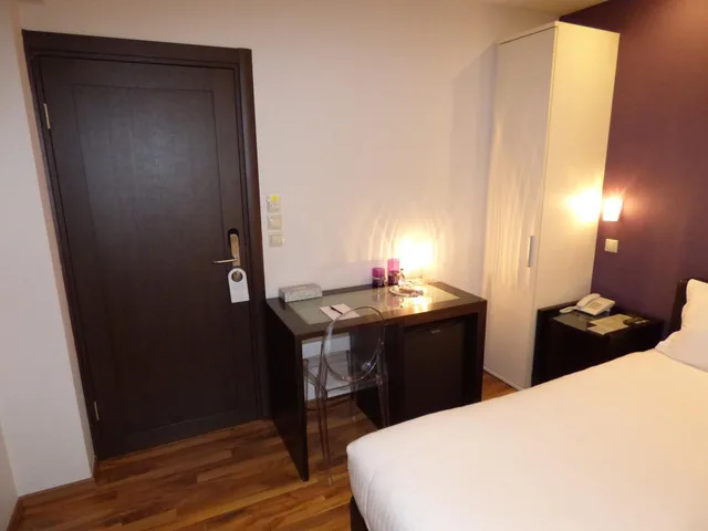 غرفة قياسية بسرير مزدوج، Athens Habitat 4/10