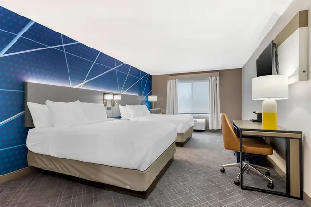 غرفة قياسية بسريرين كوين في الطابق الأرضي، Comfort Inn & Suites Watervliet 5/7