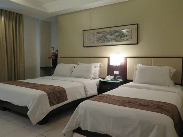 غرفة ديلوكس بثلاثة أسرّة، Circle Inn - Iloilo City Center 4/10