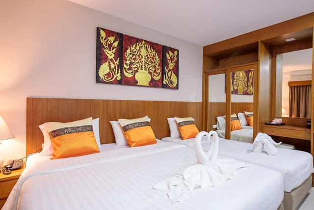 Junior Suite, King Bed, Huen Jao Ban Hotel 3/7