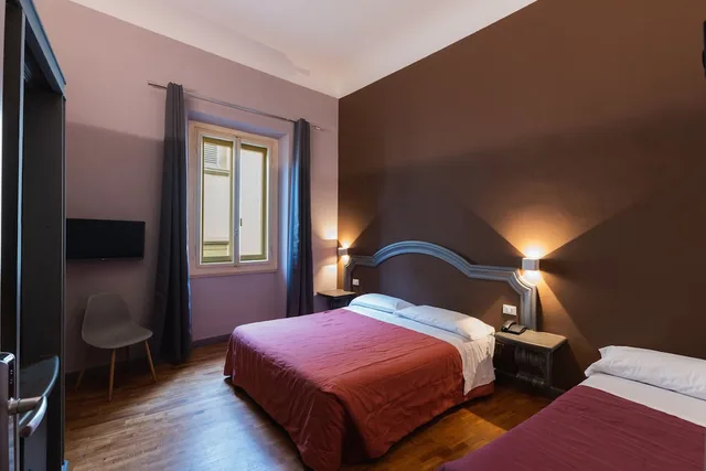 غرفة ثلاثية بثلاثة أسرّة، Hotel Unicorno 2/6