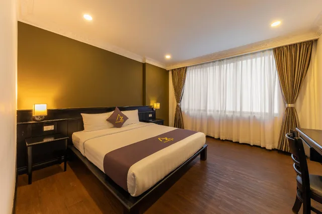 غرفة ديلوكس بسرير كينج، Azumaya Hotel Phnom Penh 1/2