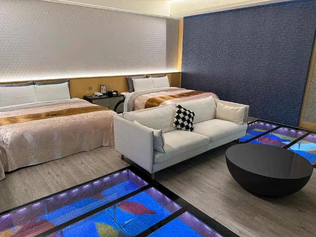Design, King Bed, Xiadu Motel 1/1