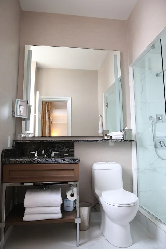 Fairmont, Queen Bed, City View، Hotel Fairmont Palliser 5/6