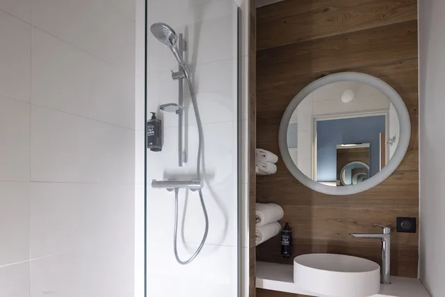 غرفة بسريرين منفصلين، Ibis Styles Les Houches Chamonix 3/5