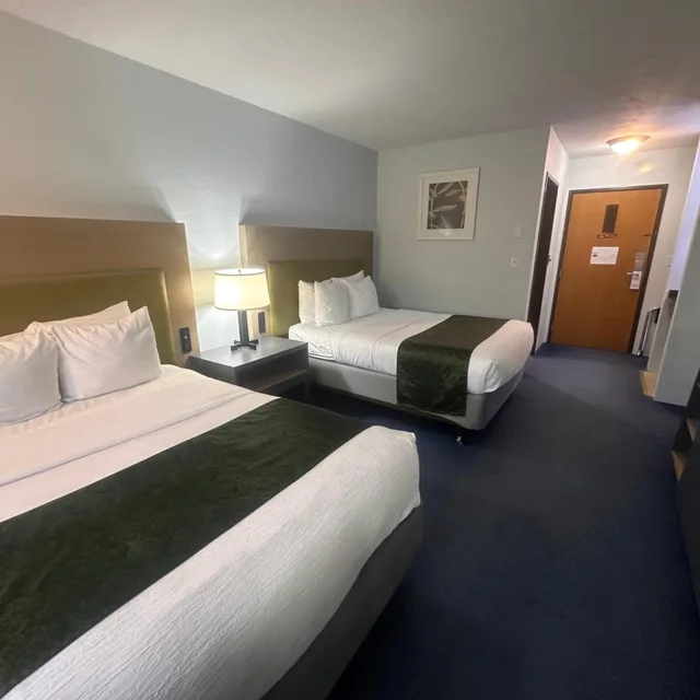 غرفة بسرير مزدوج، Pictured Rocks Inn & Suites 4/10