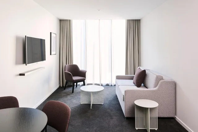 2 Bedrooms, Apartment, King Bed, Abode Belconnen 6/10